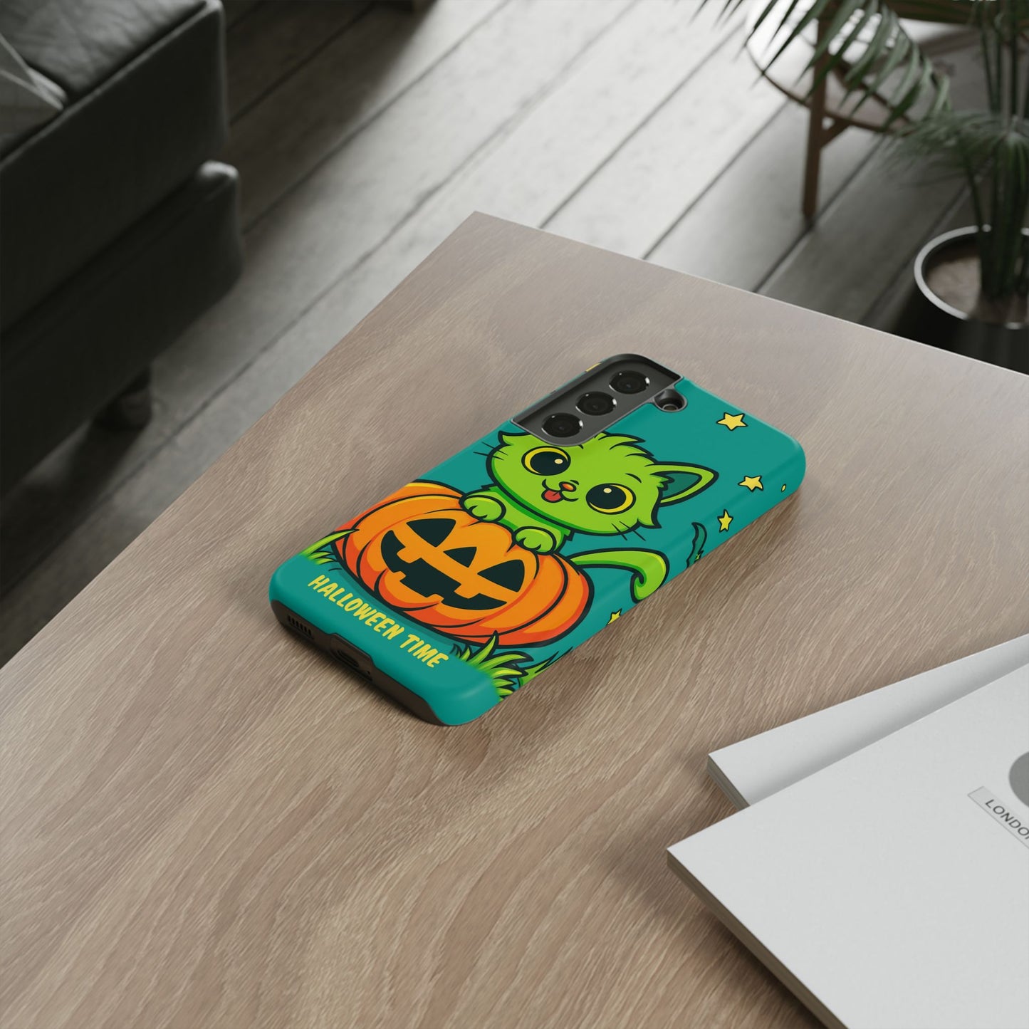 Cute Halloween Cat Phone Case with Jack-O'-Lantern Design – Perfect for Fall