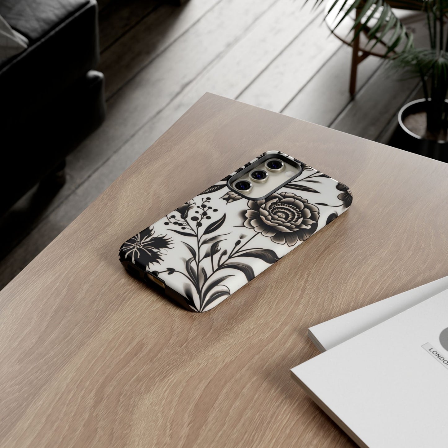 Phone Case Elegant Black and White Floral – Stylish Protection for iPhone 12/16 and Samsung 22/25