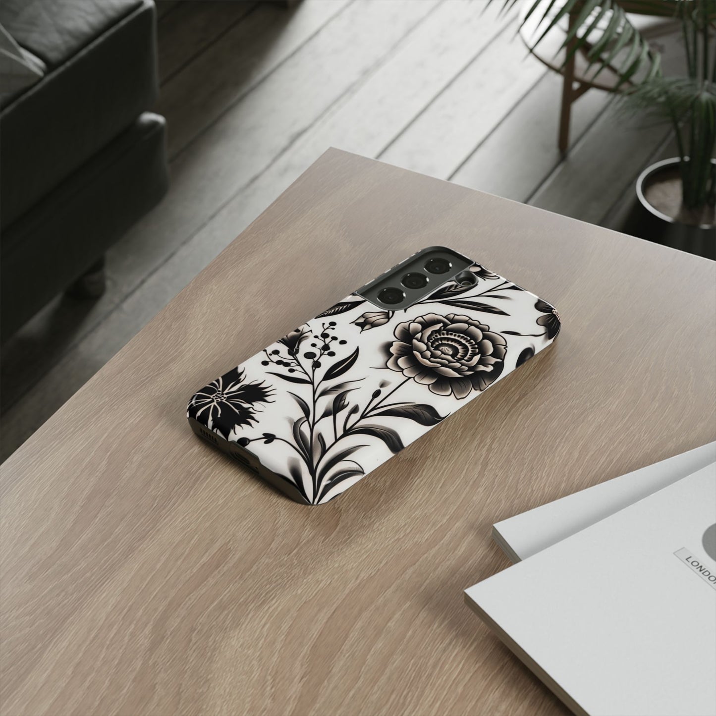 Phone Case Elegant Black and White Floral – Stylish Protection for iPhone 12/16 and Samsung 22/25