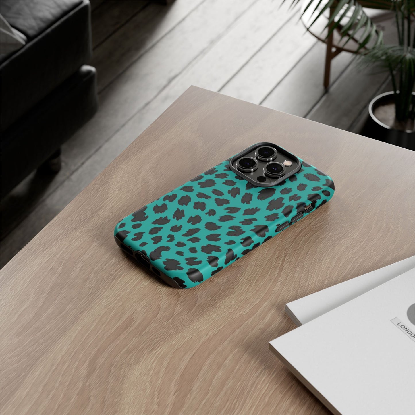 Fashionable Leopard Phone Case — Perfect for Every Style