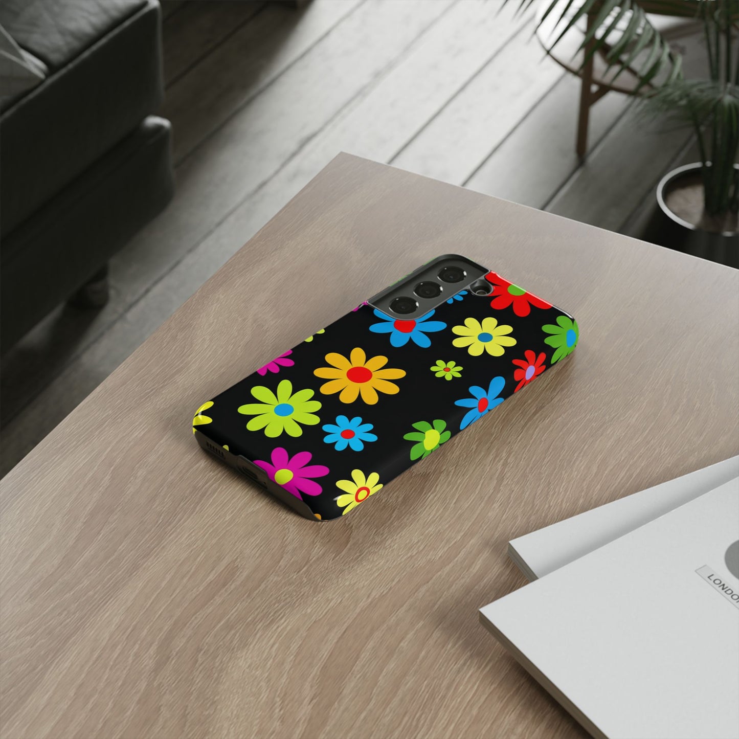 Phone Case Colorful Daisy – Cute Floral Cover - Aesthetic Multicolor Flower Case