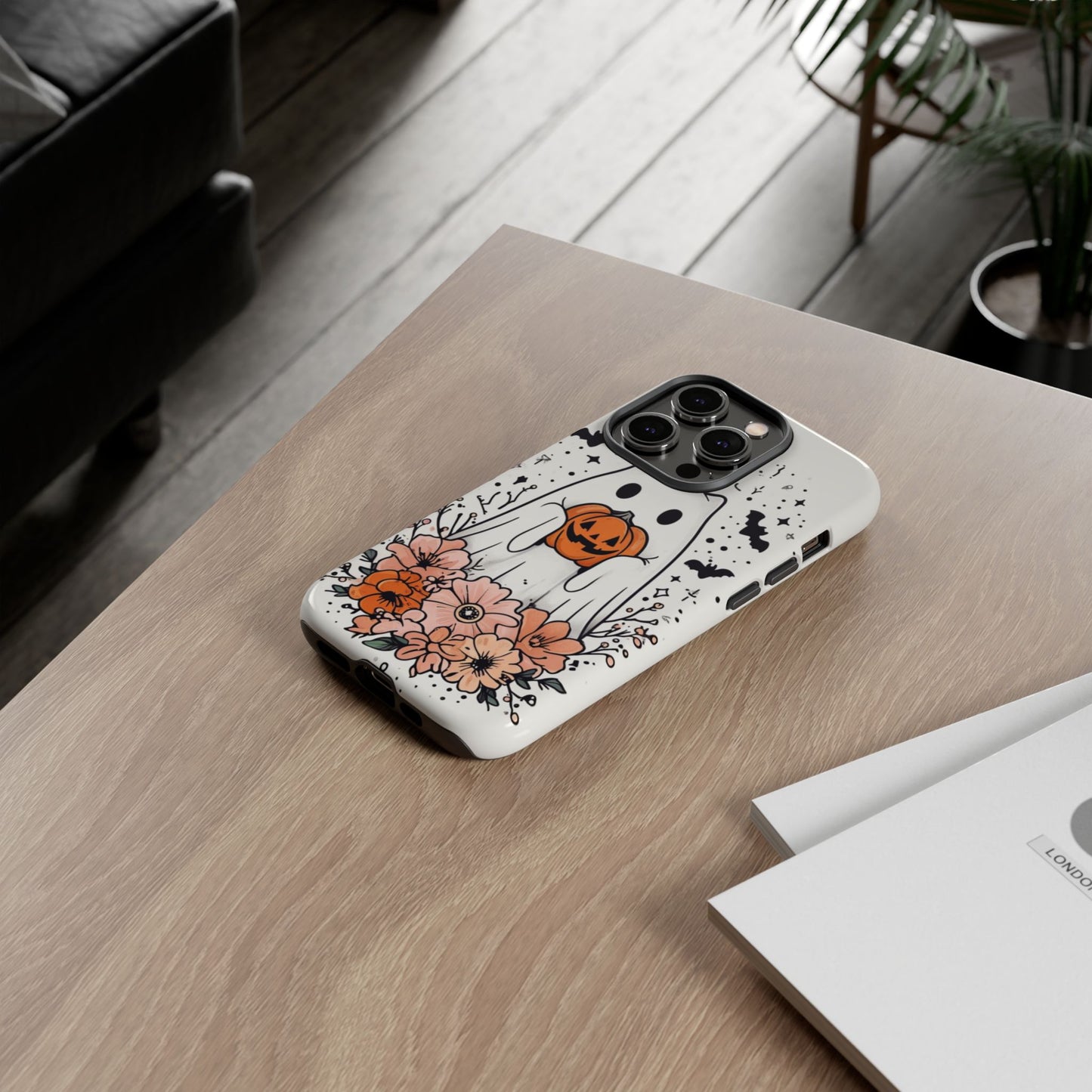 Halloween Phone Case with Ghost and Jack-O'-Lantern Design for Spooky Festive Style