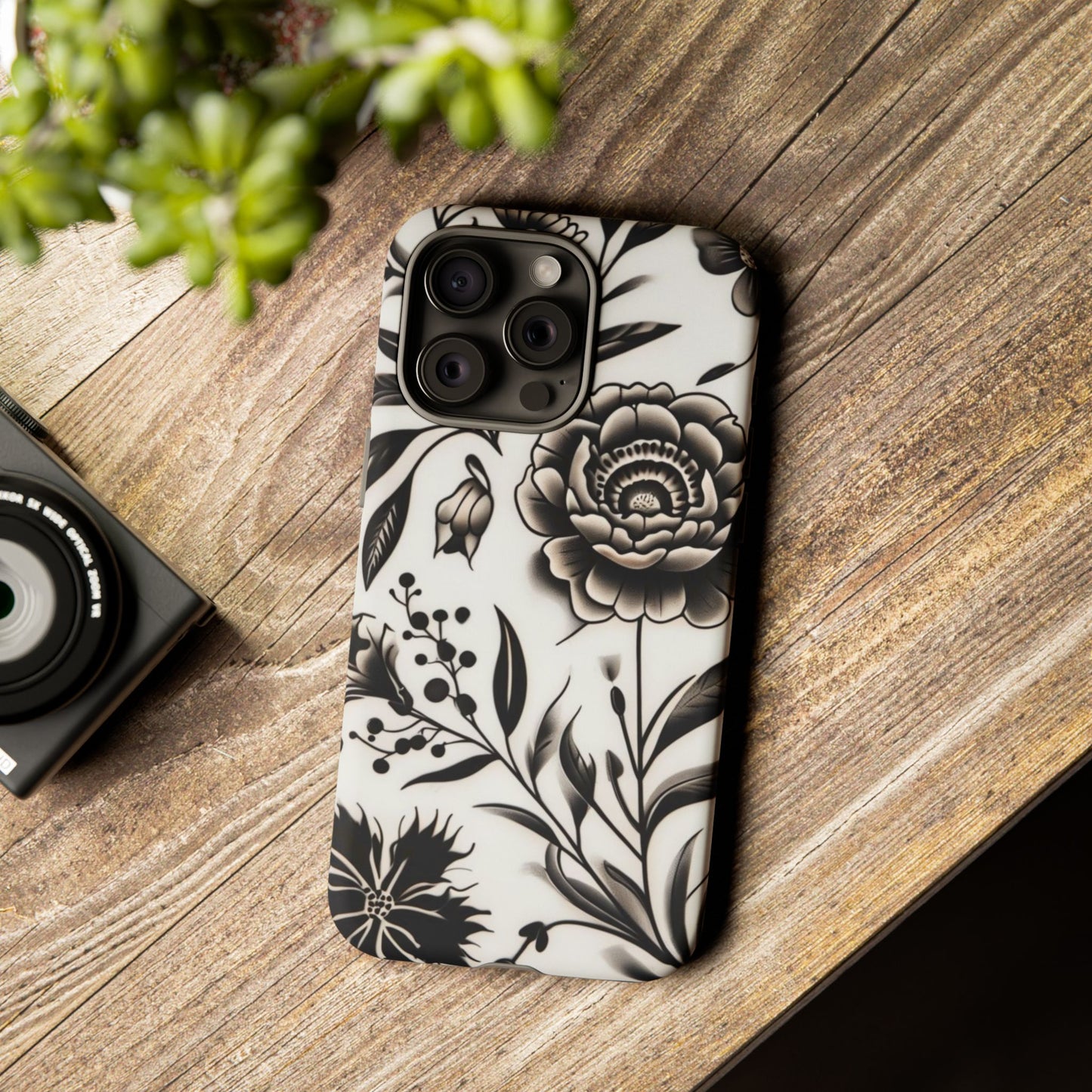Phone Case Elegant Black and White Floral – Stylish Protection for iPhone 12/16 and Samsung 22/25