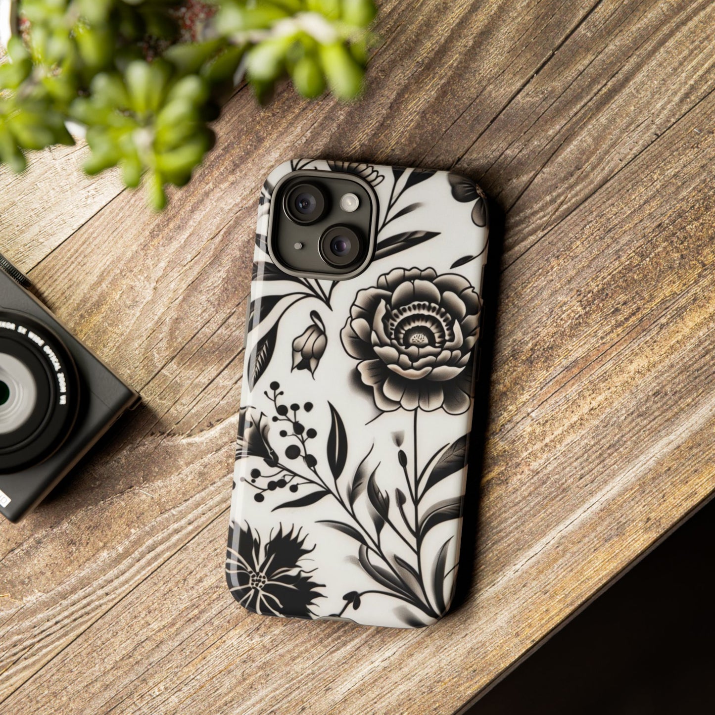 Phone Case Elegant Black and White Floral – Stylish Protection for iPhone 12/16 and Samsung 22/25