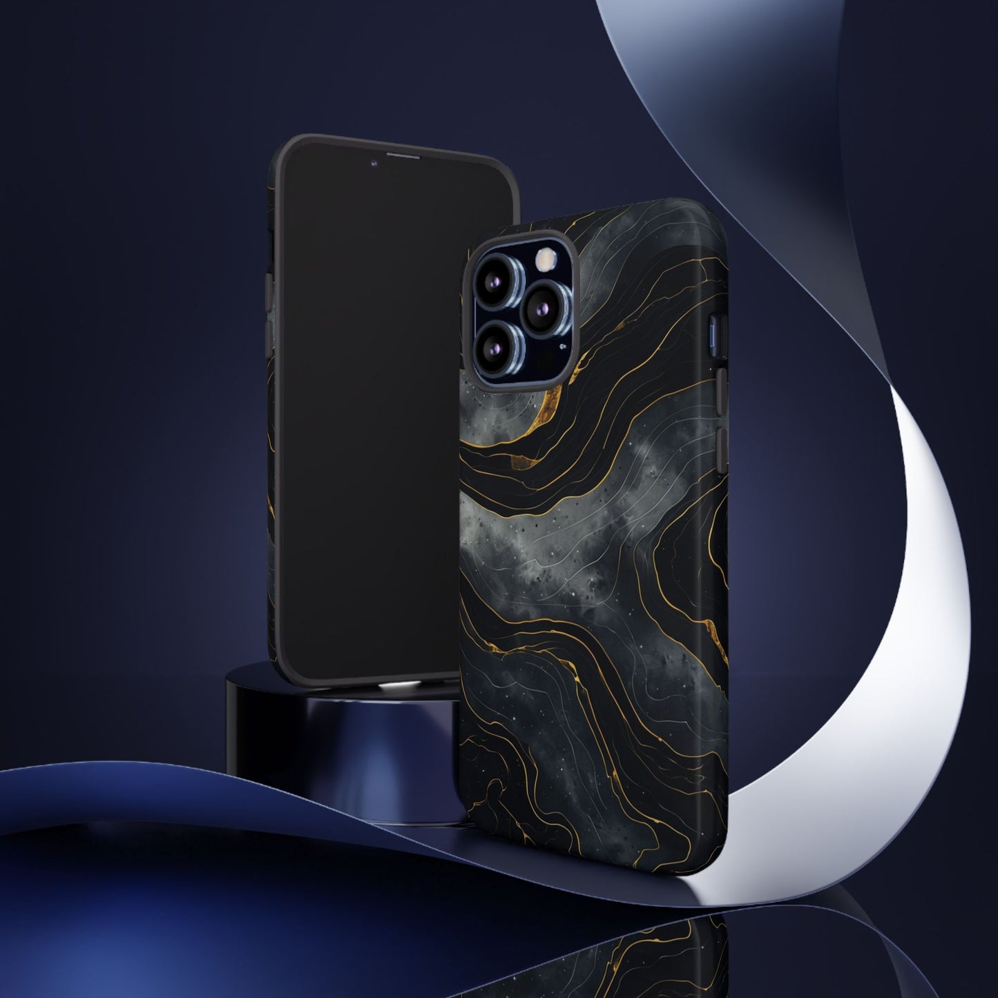Phone Case Dark Elegance with Gold Accents – Stylish & Protective Cover
