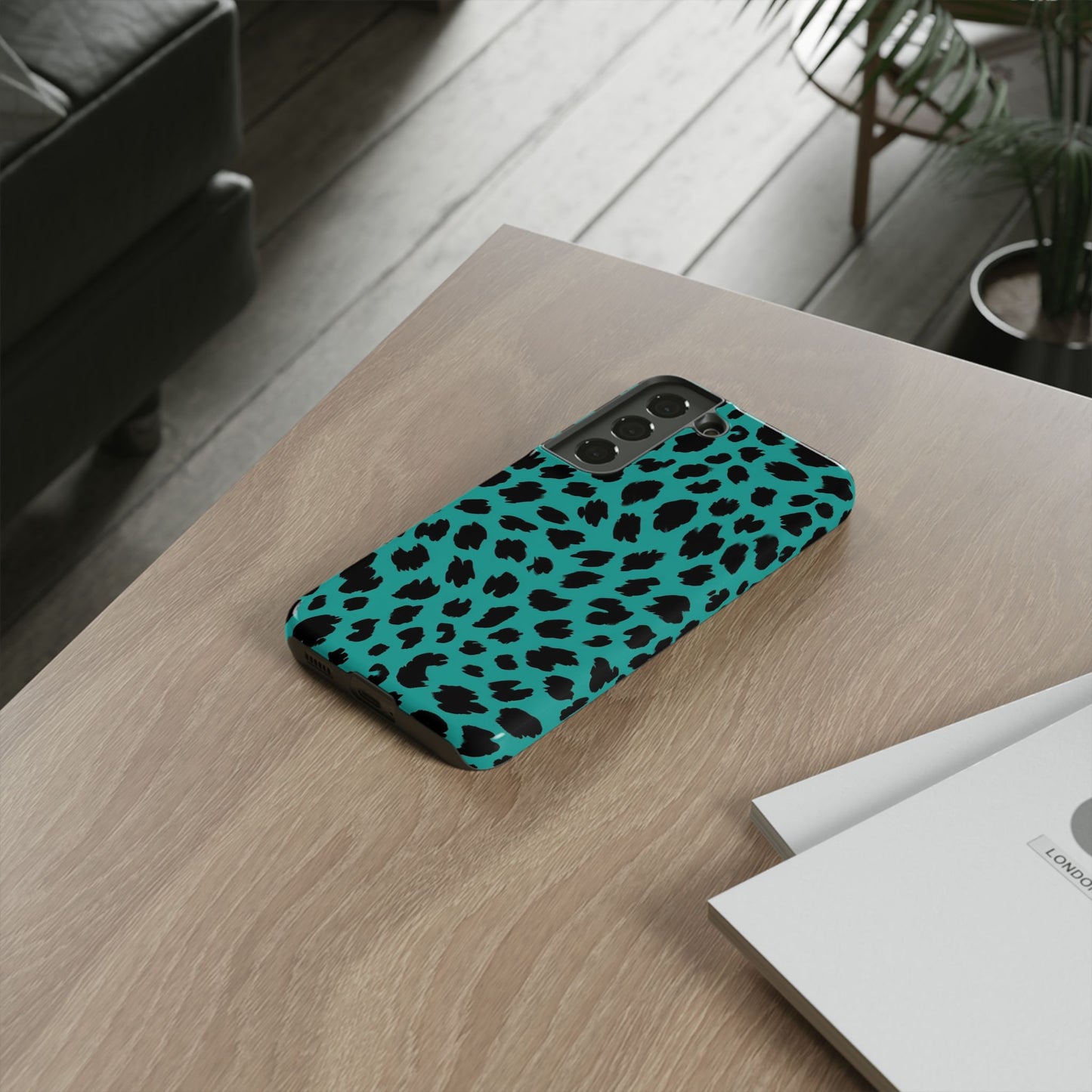 Fashionable Leopard Phone Case — Perfect for Every Style