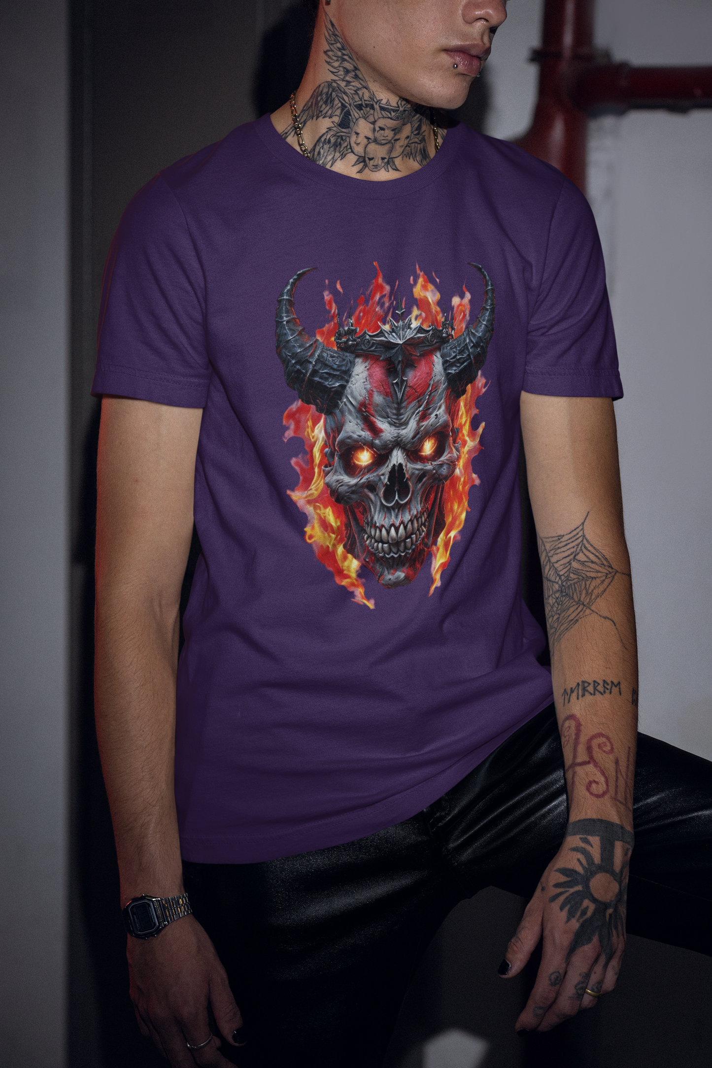 Shirt Demon Skull – Flaming Horned Skull Graphic Tee - Gothic & Dark Streetwear