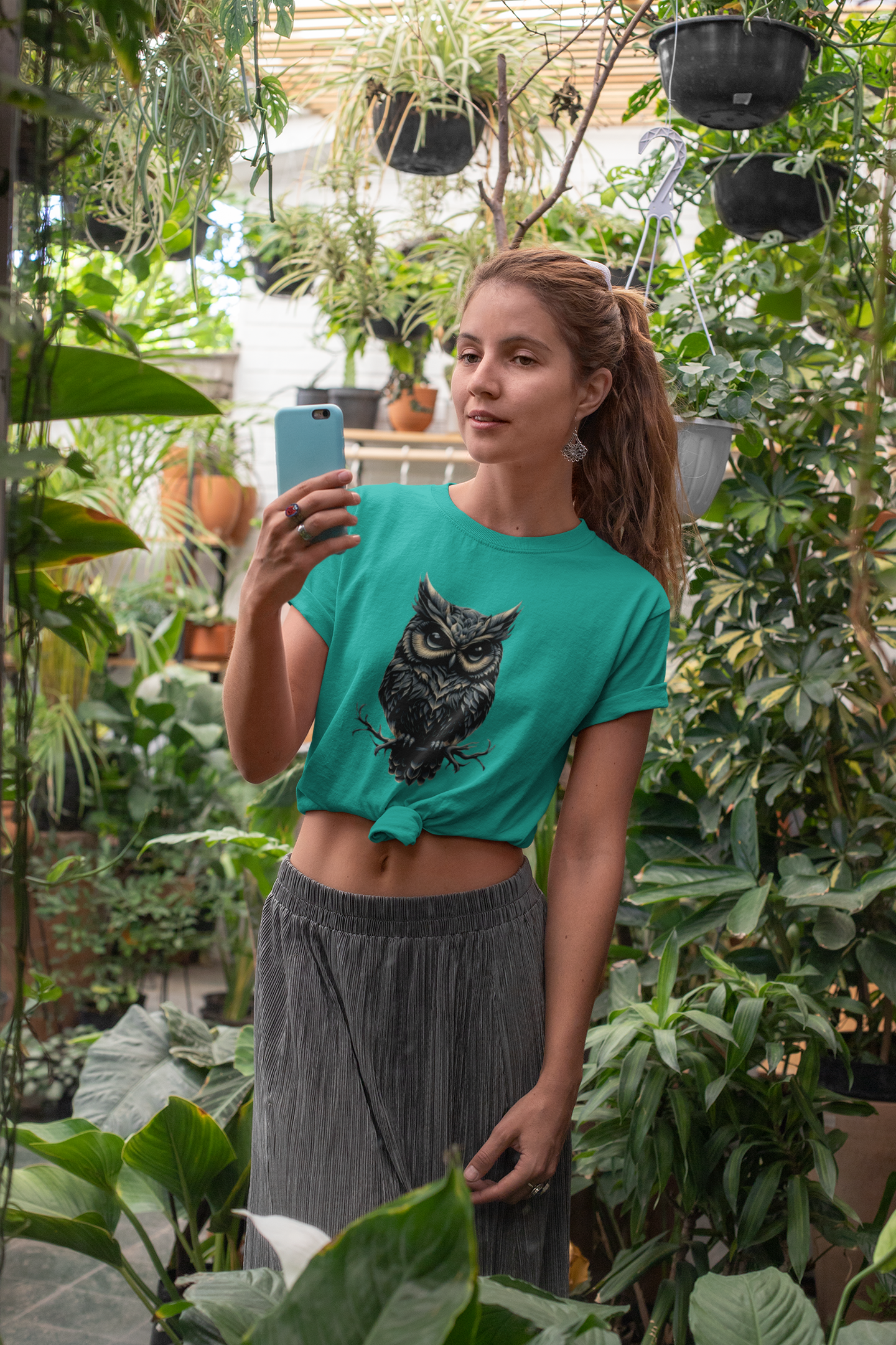 Shirt "Owl" – Minimal Graphic Tee for Nature & Wildlife Lovers