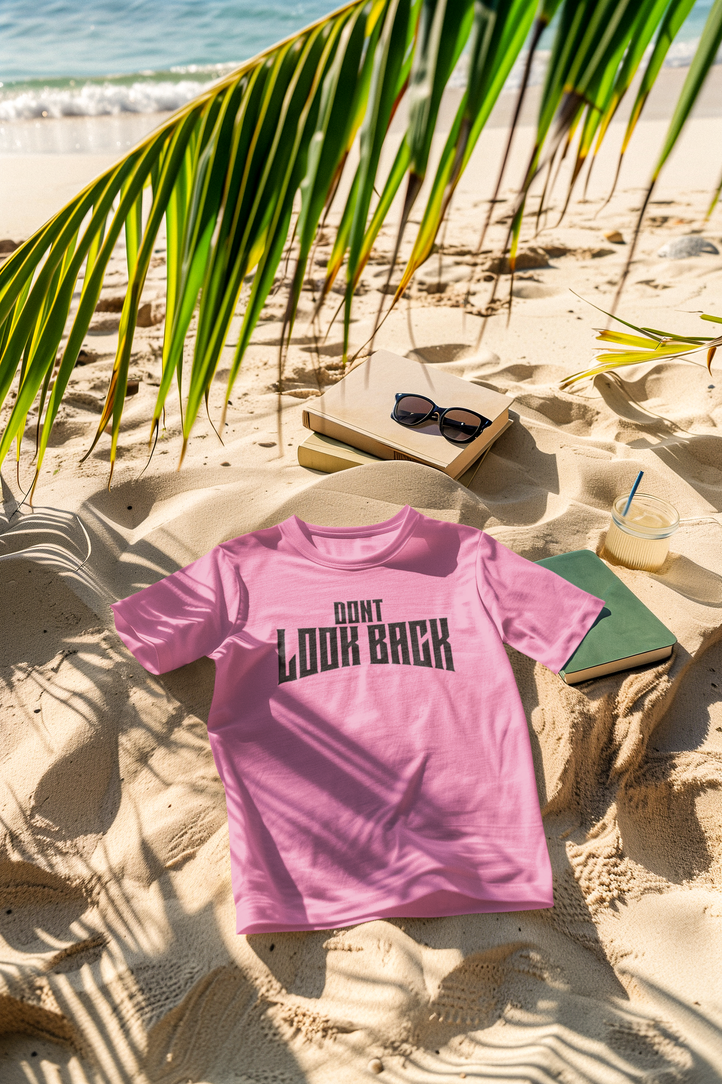Shirt "Don’t Look Back" – Motivational Graphic Tee for Men & Women