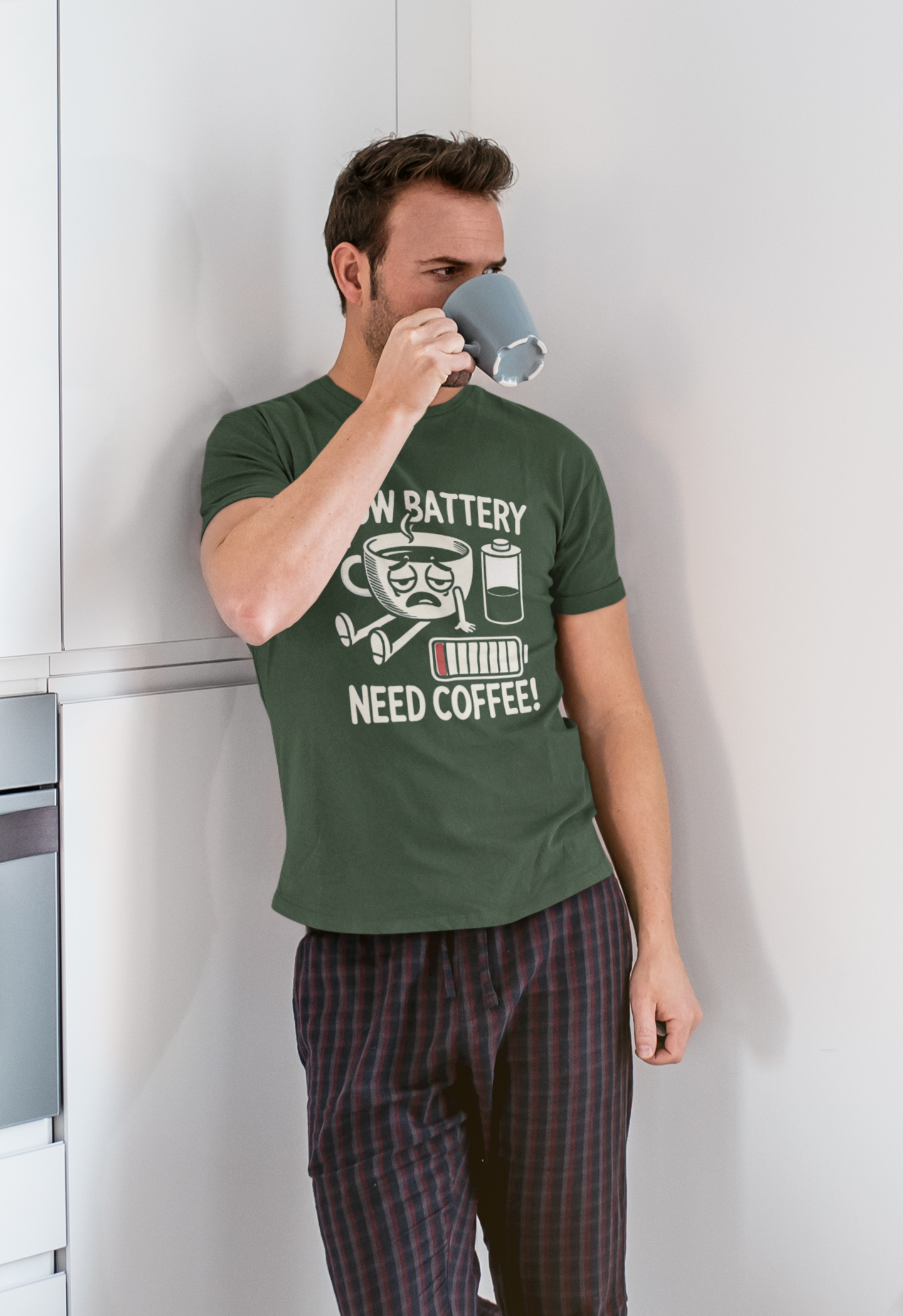 Shirt Low Battery Need Coffee – Funny Unisex Tee for Coffee Lovers