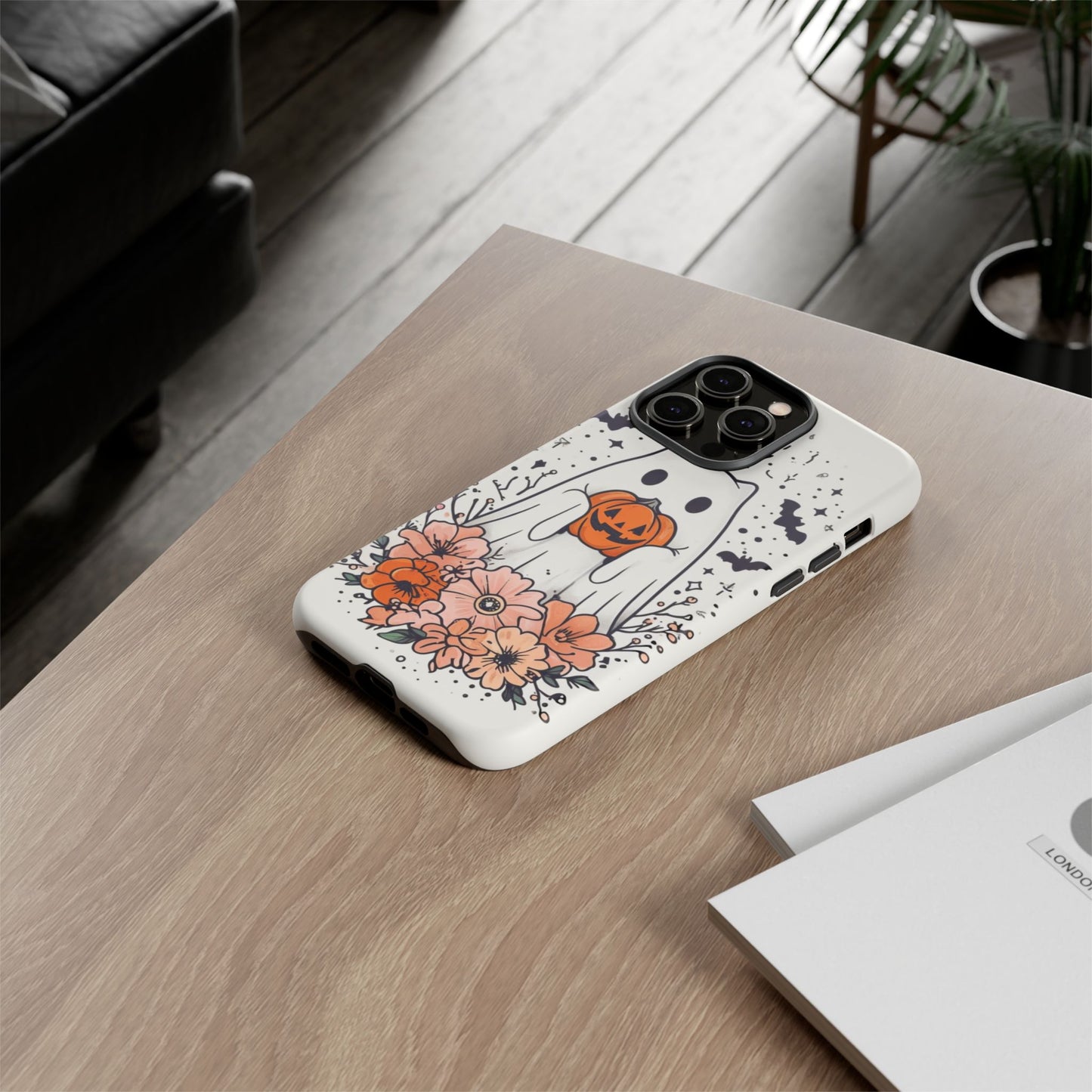 Halloween Phone Case with Ghost and Jack-O'-Lantern Design for Spooky Festive Style