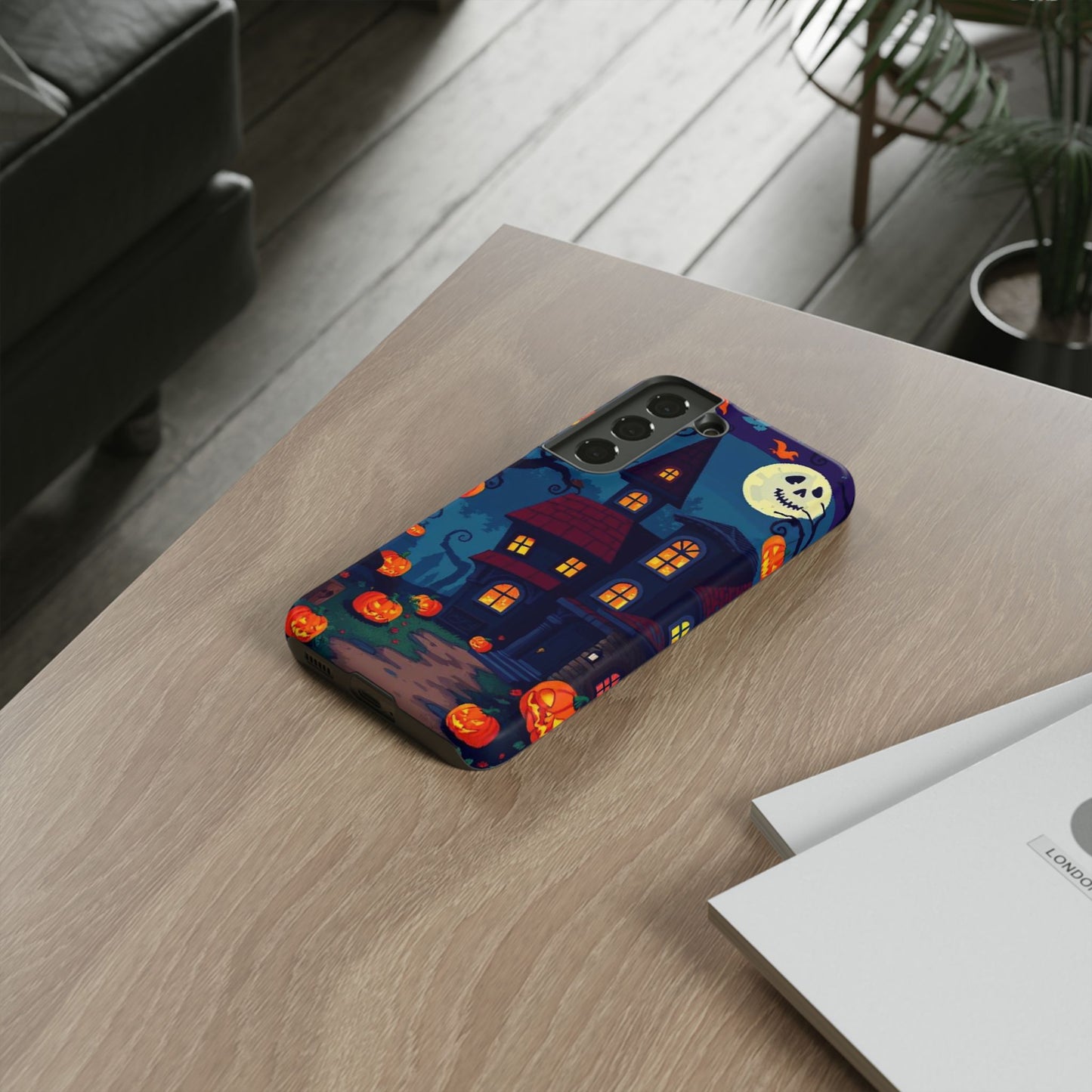 Haunted House Halloween Phone Case – Spooky Jack-o’-Lantern Design