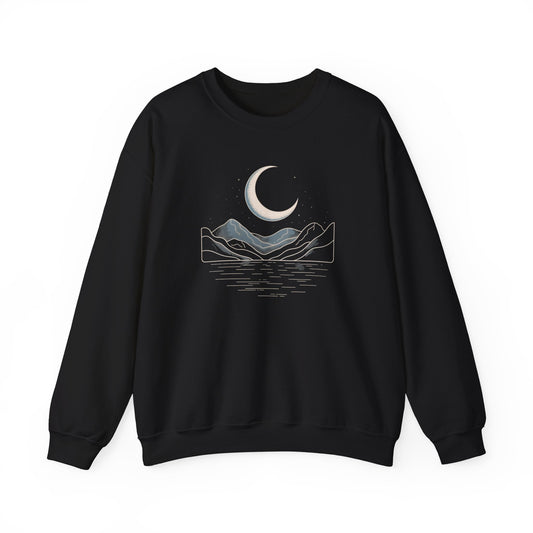 Sweatshirt Moon and Mountain Design – Cozy Long Sleeve Pullover for Fall & Winter
