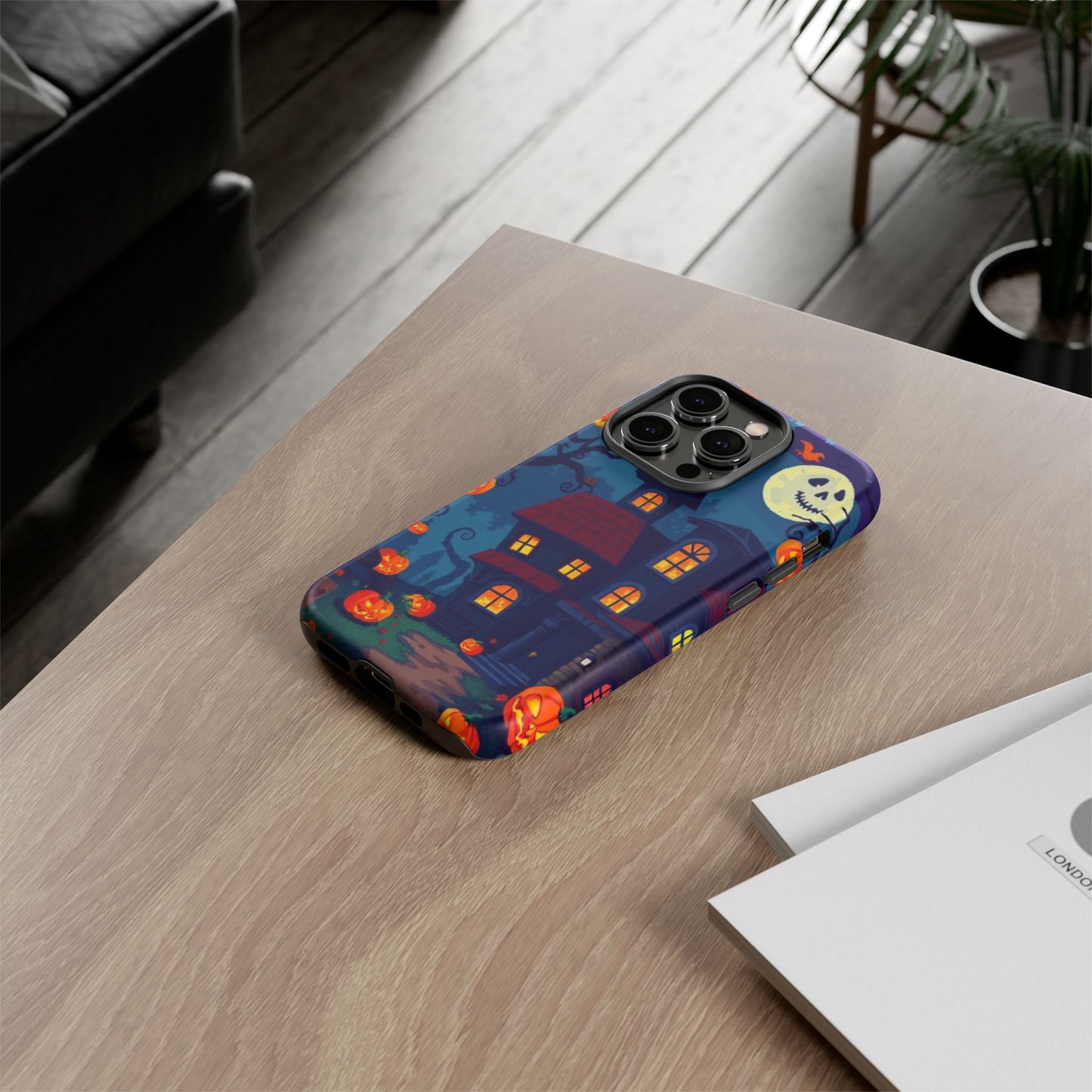 Haunted House Halloween Phone Case – Spooky Jack-o’-Lantern Design