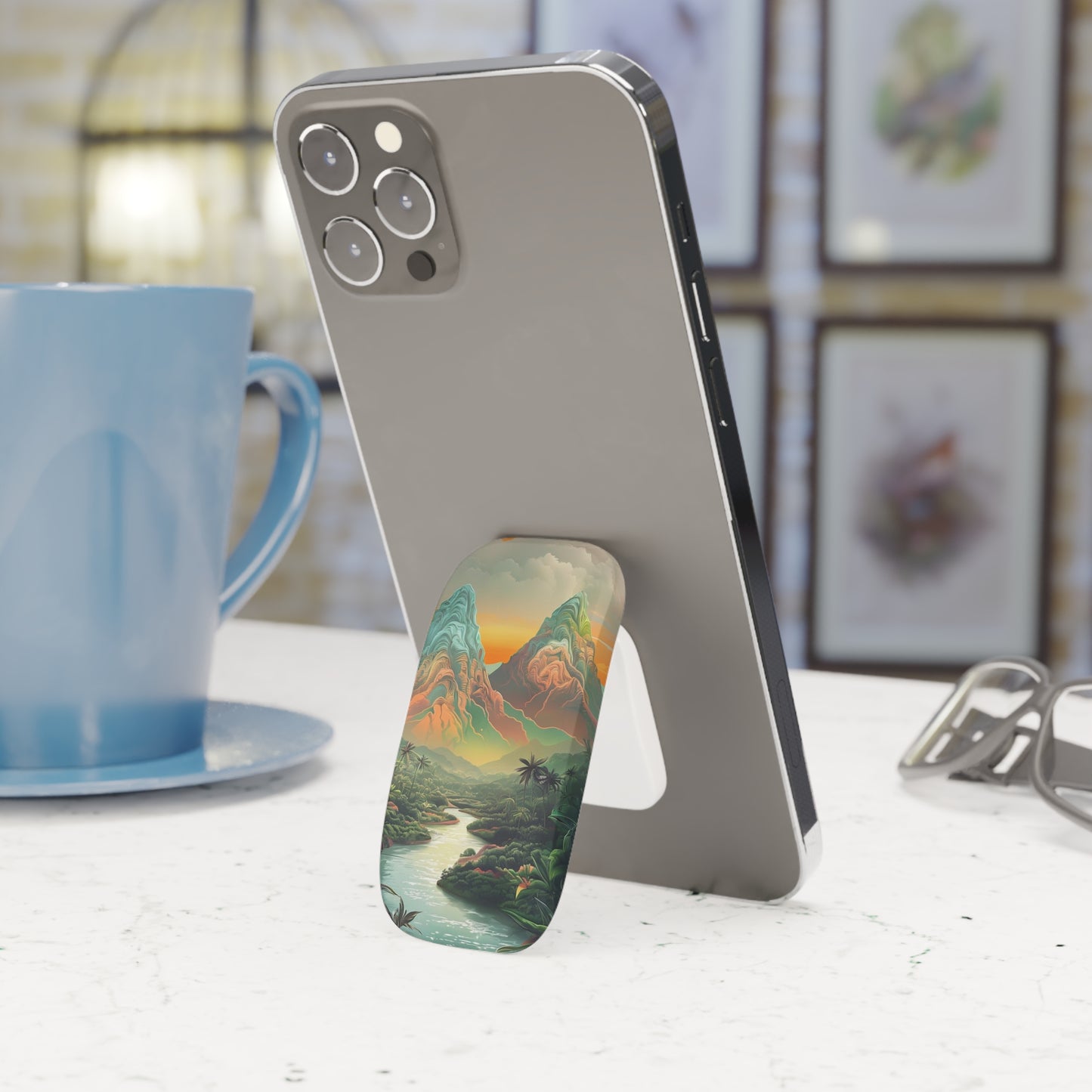 Unique Phone Stand with Nature-Inspired Art – Compatible with iPhone & Samsung Devices