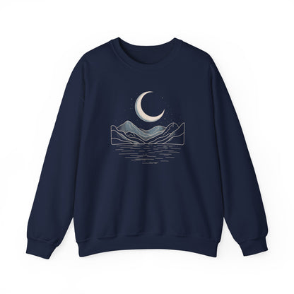 Sweatshirt Moon and Mountain Design – Cozy Long Sleeve Pullover for Fall & Winter