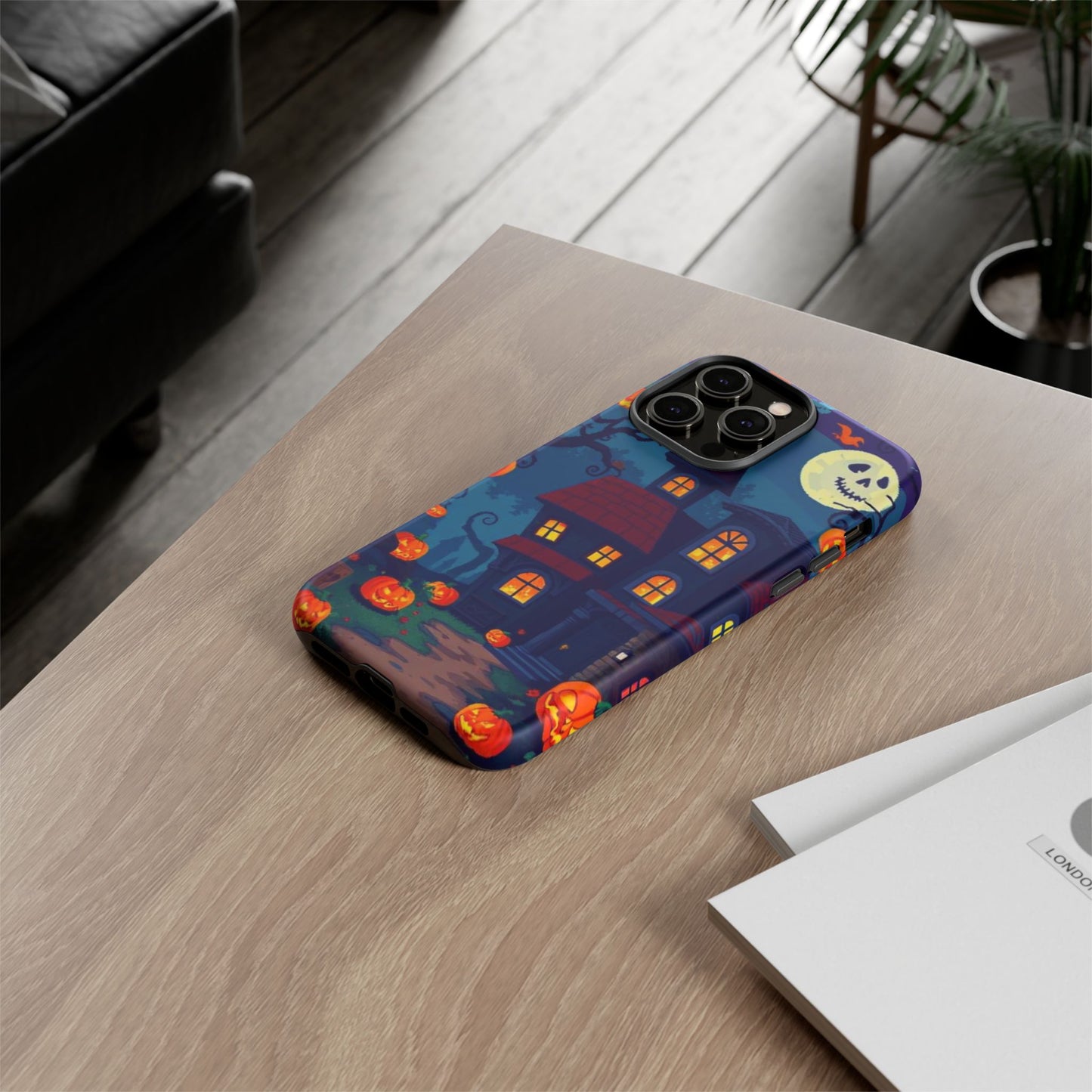 Haunted House Halloween Phone Case – Spooky Jack-o’-Lantern Design