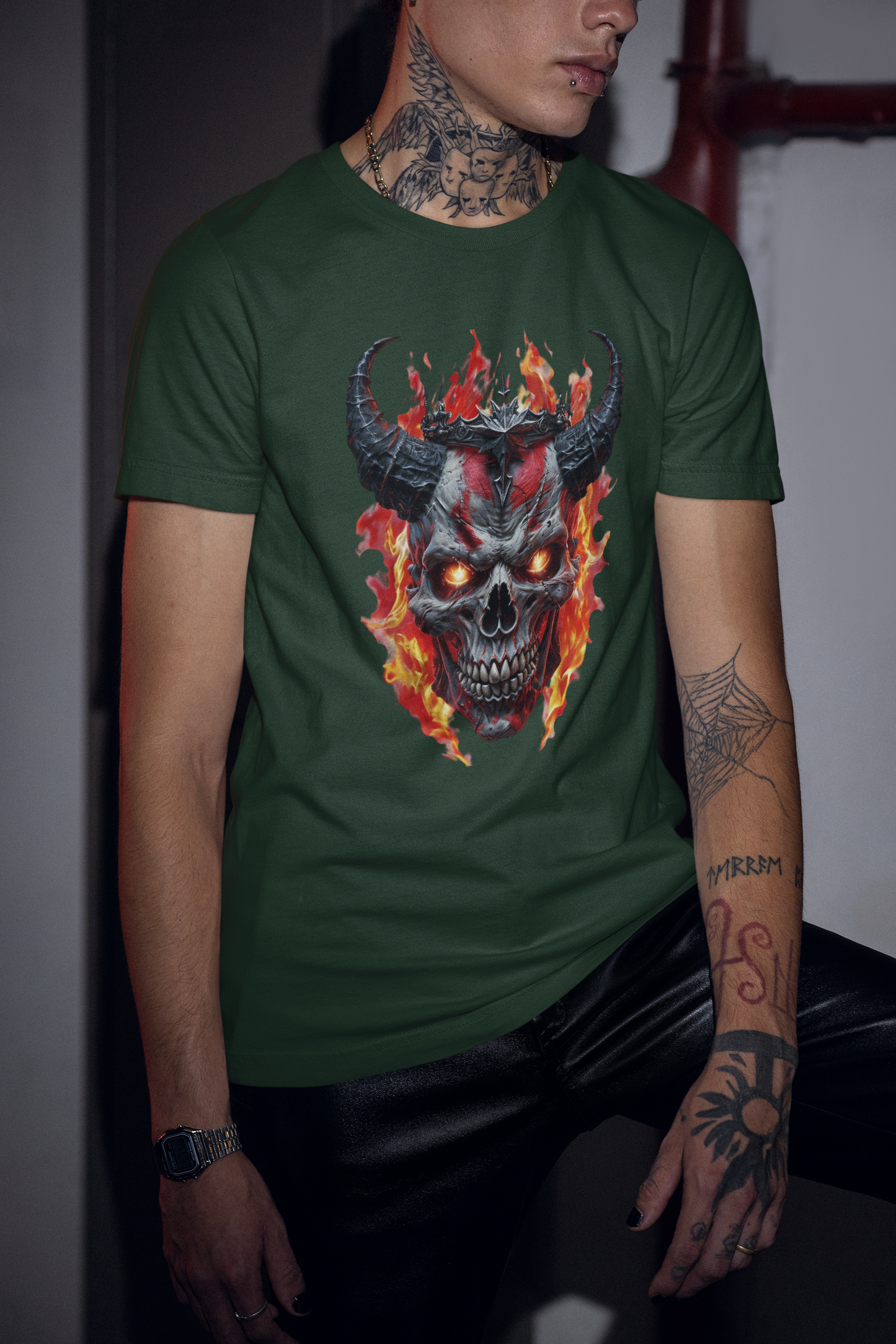 Shirt Demon Skull – Flaming Horned Skull Graphic Tee - Gothic & Dark Streetwear