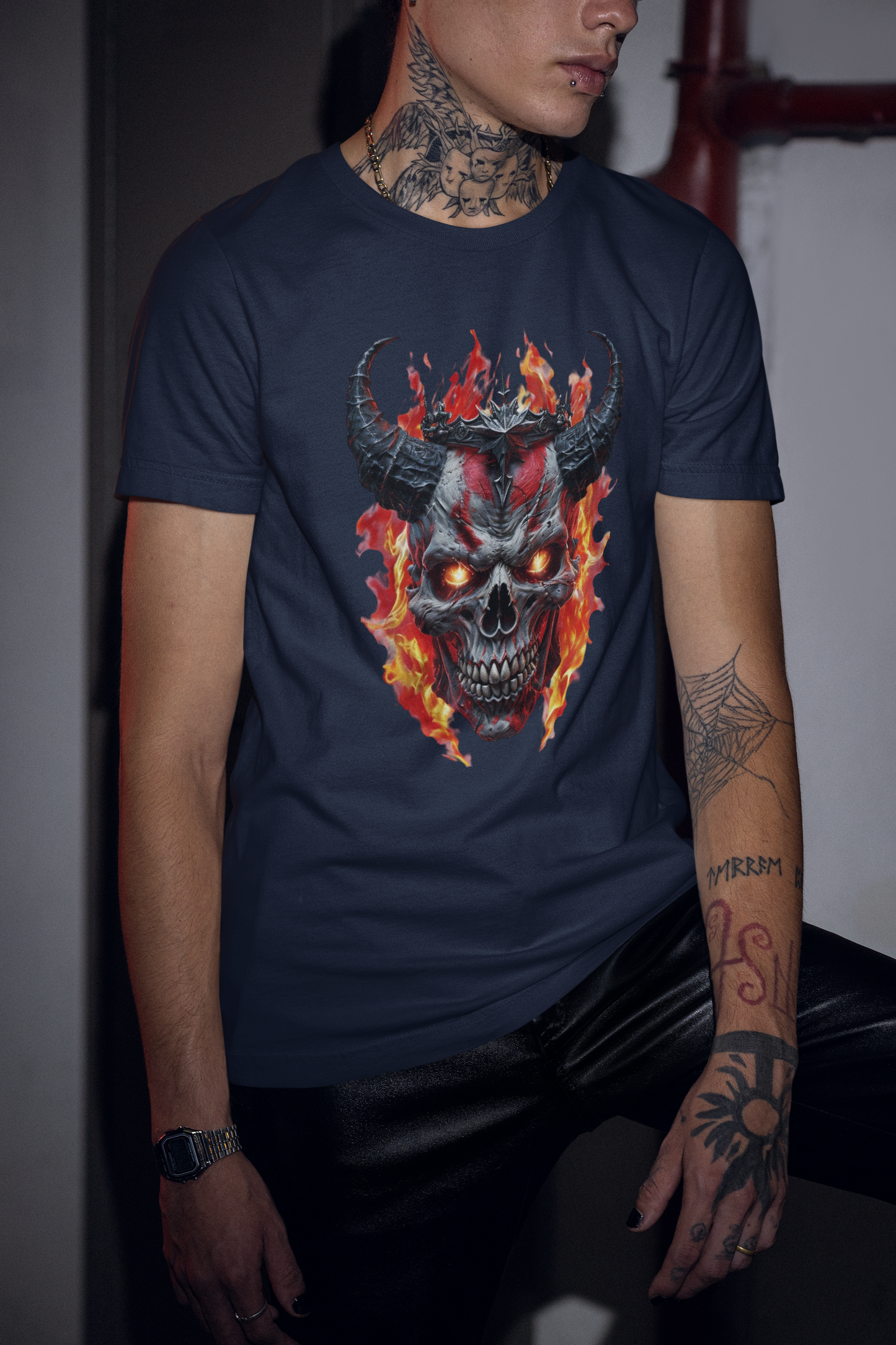 Shirt Demon Skull – Flaming Horned Skull Graphic Tee - Gothic & Dark Streetwear