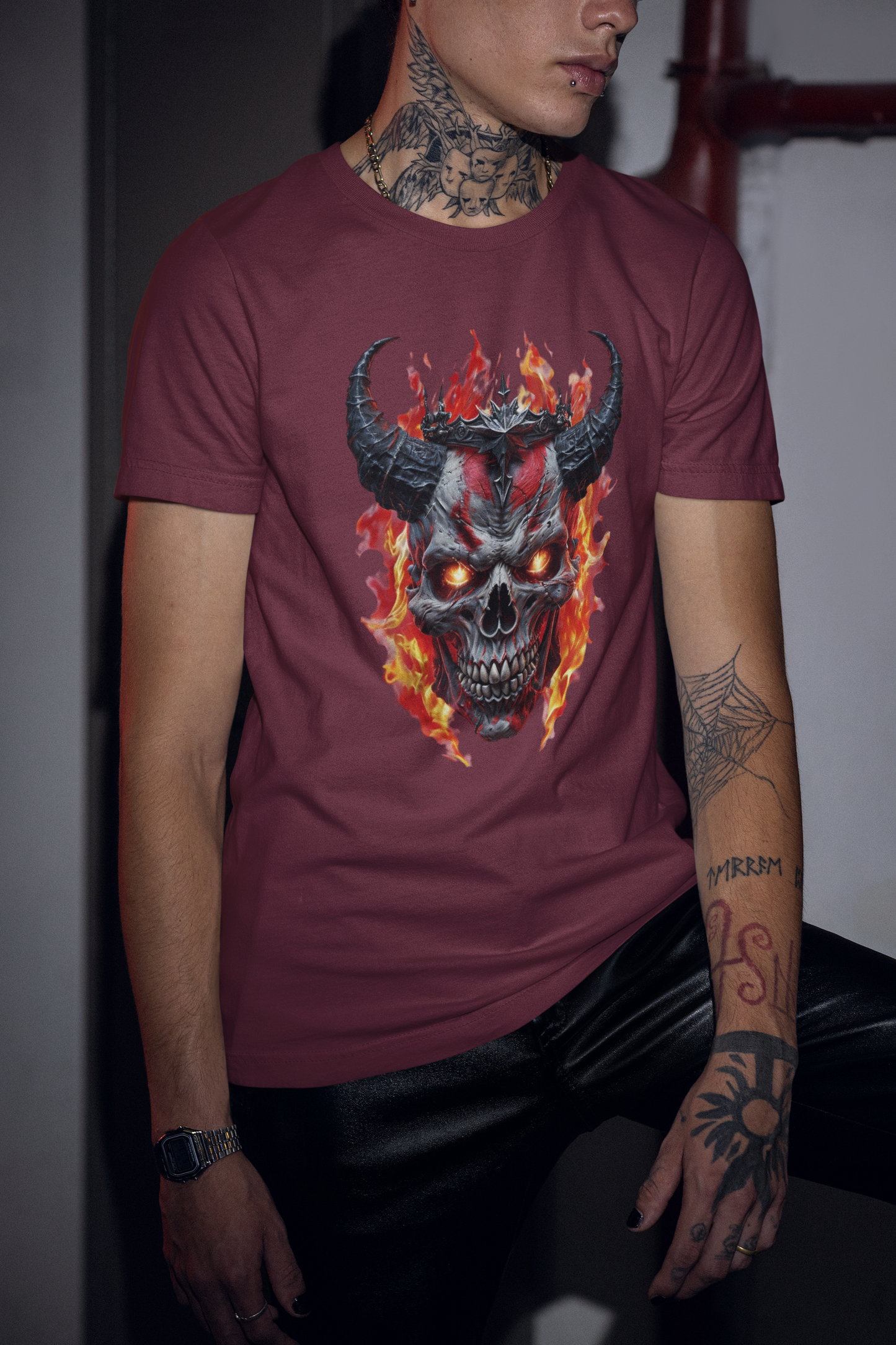 Shirt Demon Skull – Flaming Horned Skull Graphic Tee - Gothic & Dark Streetwear